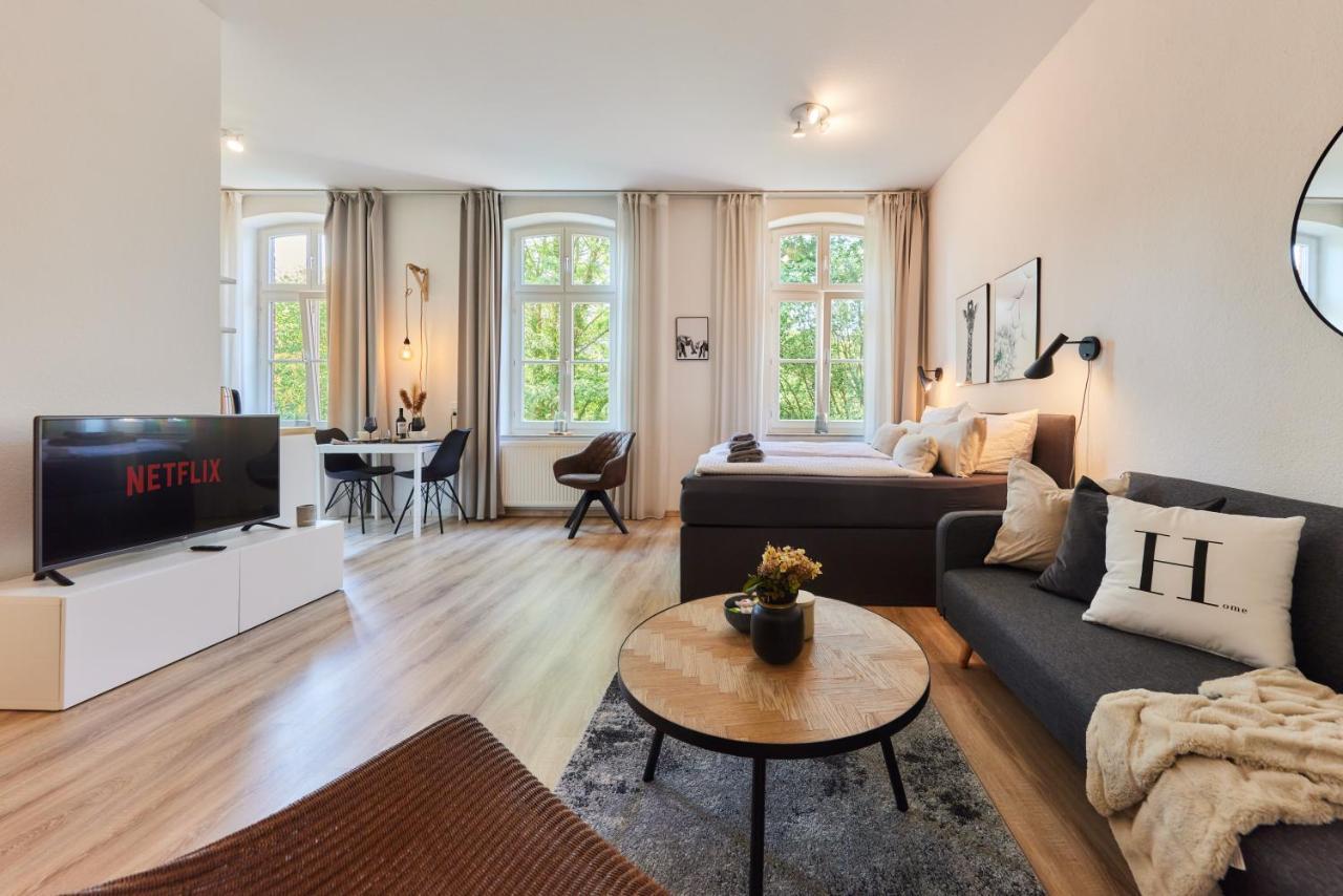 DELUXE APARTMENT 3 - zentral, Parkplatz, NETFLIX Bad Oeynhausen Exterior foto
