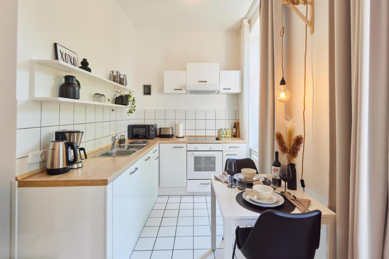 DELUXE APARTMENT 3 - zentral, Parkplatz, NETFLIX Bad Oeynhausen Exterior foto